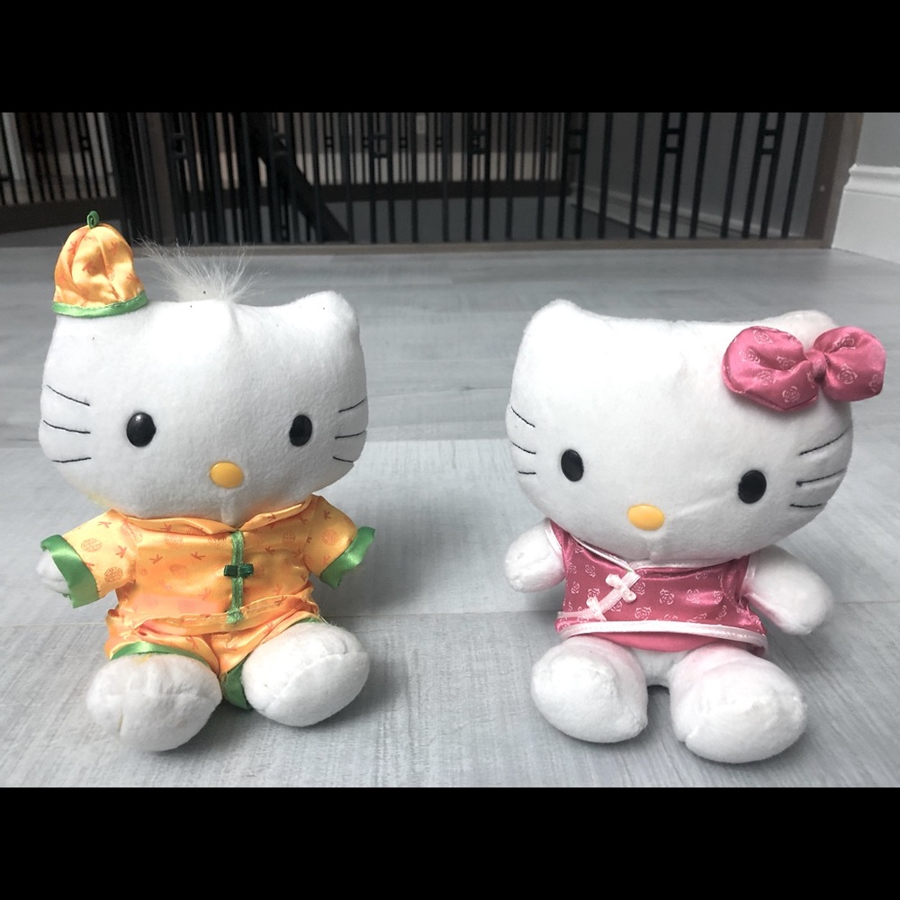 Vintage Set Boy/Girl Chinese Costume Hello Kitty